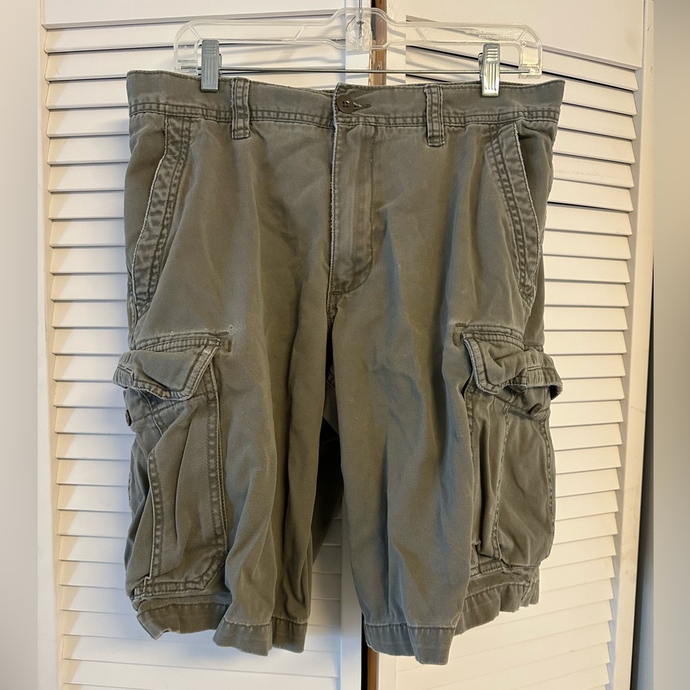 Old Navy Men’s Shorts Green